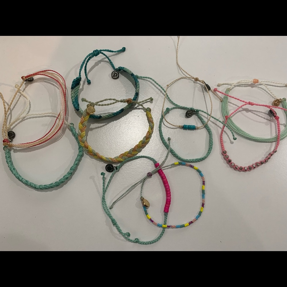 Set of 10 Pura Vida bracelets